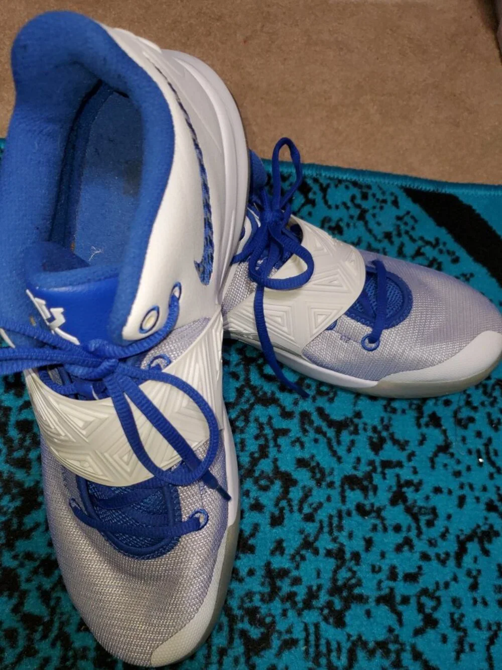 Nike preowned kyrie